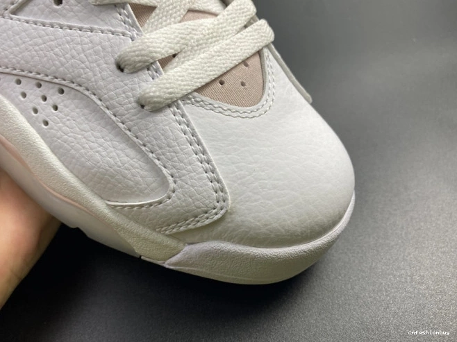 6 DH9696-100 Retro (W) Jordan Air Gold Hoops 1103